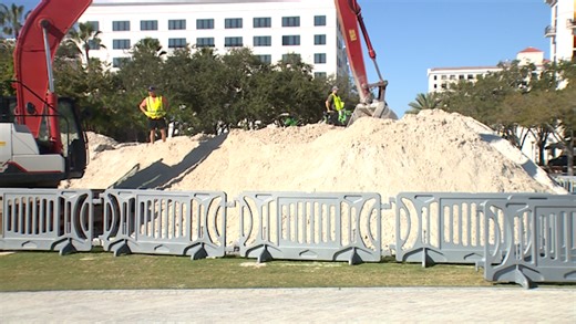 Sandi the Sand Tree starting to take shape on West Palm Beach waterfront