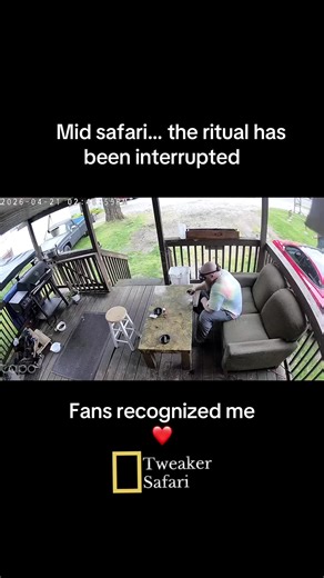 Getting recognized by fans #tweaker #safari #fans #love | safari