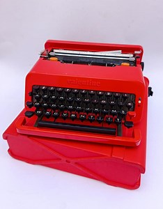 Olivetti Valentine Rossa Typewriter, Vintage Space Age Design by Ettore Sottsass - Etsy UK