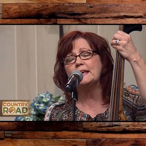 6.5M views · 134K reactions | 'The Thank You, Lord Medley' by Sharon and Cheryl White ⠀⠀⠀ ⠀ Follow Country Road TV for more! | Country Road TV | Facebook