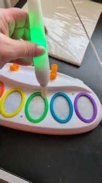 My review of Crayola Color Wonder Magic Light Brush