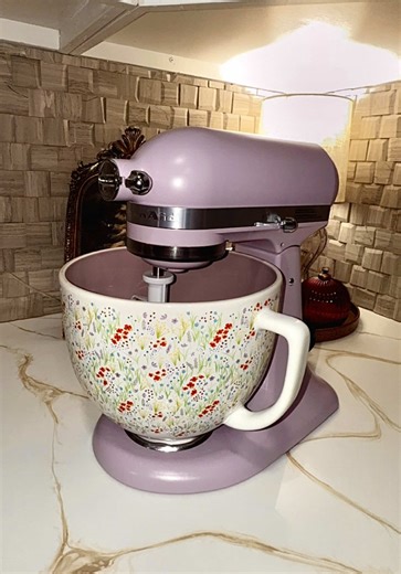 Exciting Holiday Baking with KitchenAid