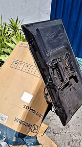 We demonstrate how to transform an old TV into a Smart TV using a simple Android app and a USB cable, showing an easy way to upgrade outdated electronics without buying a new device. #SmartTV #TechHack #TVUpgrade #RecycleElectronics #DIYTechnology | Primo Resolve