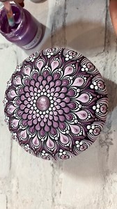 Dot Art Mandala Design Inspiration🎨💜 #painting #dotart #dotpainting #mandala #mandalastone #satisfying #acrylic #acrylicpainting #decor #satisfyingart #purple #art #artwork | Art of Points