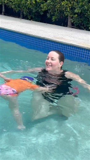 Teaching 3 Year Old to Swim Simple Swim Lesson Parents Can Do at Home #swim #swimming #parents #pool