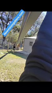 Here’s a beautiful black 6-inch K-style seamless gutter installation paired with Alu-rex 🖤🔥 This continuous hanger system is as solid as it gets ‼️Strong, clean, and it went up perfectly. I’m seriously loving this product. Built to last and built the right way. 💪🏽🪜 Quality materials. Proper installation. Pride in every detail. That’s how we do it at New Vision Gutter Systems. Thanks Alu-Rex 🌐 www.newvisiongutters.com #NewVisionGutters #SeamlessGutters #Allurex #6InchGutters #BlackGutters #