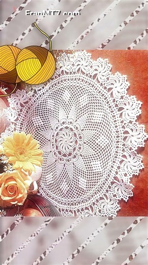 Stunning DIY Crochet Table Centerpiece Tutorial: Easy Steps! #Shorts #Crochet