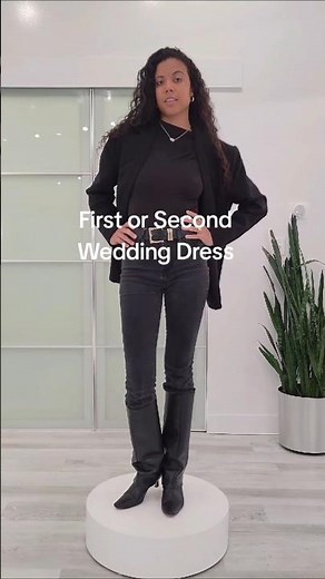 Vintage Lace Basque Waist Wedding Dresses - First or Second