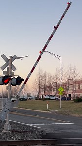 2.4M views · 10K reactions | Norfolk Southern engineer waving his hand and blasting the horn #norfolksouthern #trains #reelsvideo #reels #train #reelsinstagram | Big Trains | Facebook