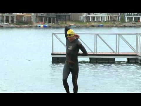 How to remove a wetsuit