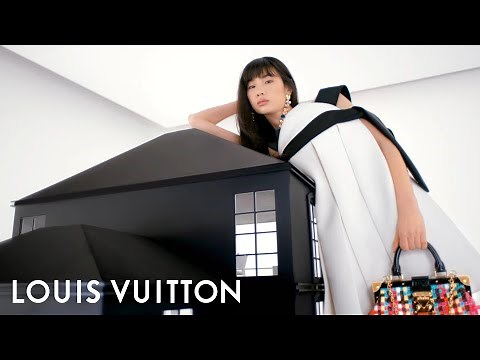 Women’s Spring-Summer 2023 Collection | LOUIS VUITTON