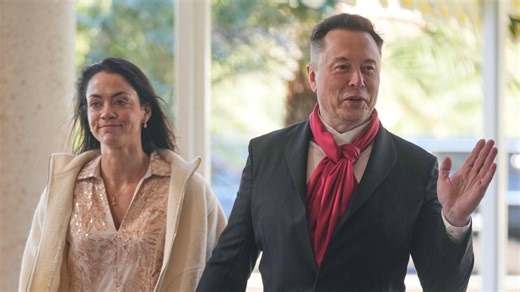 Elon Musk très largement en tête du classement des milliardaires