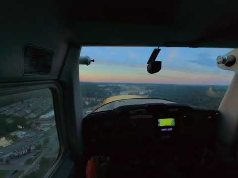 Landing on RWY 3L at PDK in a c152 doing pattern work