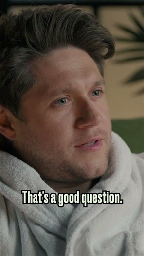 What is Niall Horan's favourite smell?