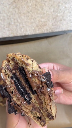 Oreo Nutella stuffed Chocolate Chip cookies