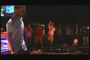 Skratch Bastid vs DJ Brace #TBT - 2004 Scribble Jam DJ Battle Finals - 2 Rounds This was one of my favourite rivalries in my battle days. At the 2004 Canadian DMCs in Winnipeg, I placed 2nd to Brace in a close battle. When I heard that he was entering the Scribble Jam battle later that year (where I was defending my 2003 title), I was determined to not let him beat me again. Here's the footage from that battle. (Brace is a very dope Juno-award winning Canadian DJ still making great music & routi