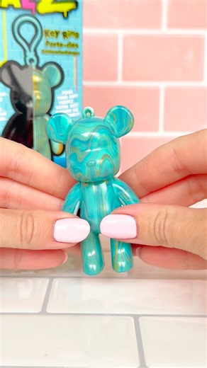 I made my first Pour Palz mini bear and it was SO fun! #PourPalz | Let’s Open It
