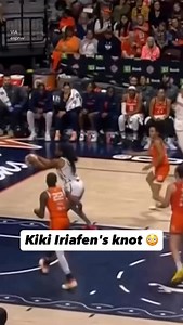 The announcer’s reaction 😭 (via @espnw) | Yahoo Sports