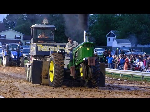 Row Crop Tractor Pulling at Mont Alto May 11 2019