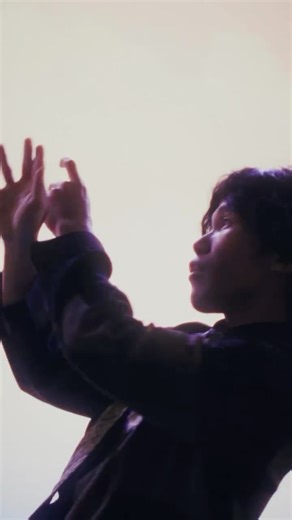 ✟出錢一丁✟｜チン🌊 on Instagram: "One song that means a lot to me is “Sparkle” by Tatsuro Yamashita山下達郎. The feeling and meaning behind this song have stayed with me for years. For a long time, I wanted to create a music video that speaks to this sensibility, while also allowing me to place the music I truly love into my own visual language. Among these songs, “Sparkle” by Tatsuro Yamashita holds a special place for me. The song captures a fleeting brilliance — a moment suspended between memory and des