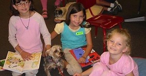 Pima County Public Library offers Read to a Dog program to children