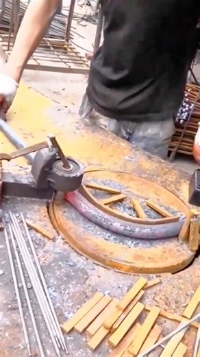 Forging Precision by Hand: The Patient Craft of Shaping Metal into Perfect Curves