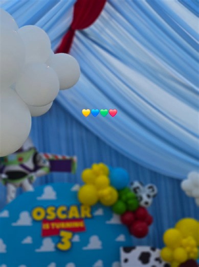 Toy Story Party Balloon Decor — Woody or Buzz Themed Setups