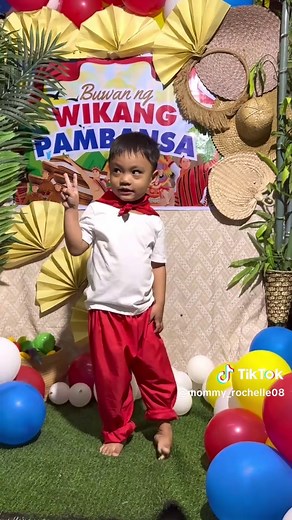 DIY Background para sa Buwan ng Wika