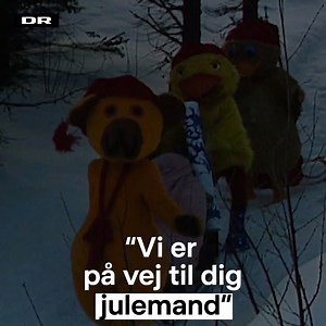 🎄 JULEKALENDER 11. DECEMBER 🎄 Quiz: Hvem er Bamse, Kylling og Ælling på vej til? 🤔 Skriv dit svar i kommentarfeltet, hvis du ved det. | DR