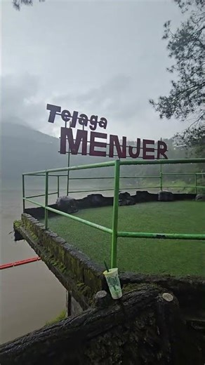 Telaga Menjer is a small but quite large lake located in Garung District, Wonosobo Regency.