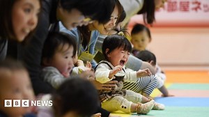 Japanese women at a crossroads