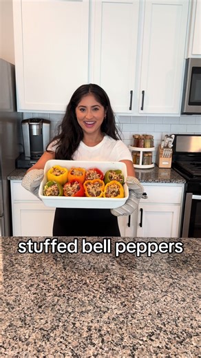 ✨ stuffed bell peppers ✨ - Ingredients: 8 bell peppers (any colors) 2 tablespoons extra-virgin olive oil 1 pound lean ground beef 1 small sweet onion , diced 1-2 cans of rotel (or diced tomatoes) undrained 1 cup low-sodium chicken broth 3/4 cup uncooked long grain white rice 3 teaspoons brown sugar 2 teaspoons Worcestershire sauce Seasonings of your choice Shredded cheese Optional: Fresh chopped cilantro scallions to garnish - • Preheat oven to 400 and spray pan • Prep the peppers: remove top an