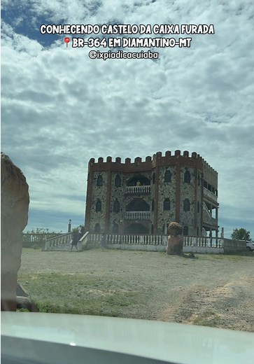 Visite o Castelo da Pedra Furada em Diamantino