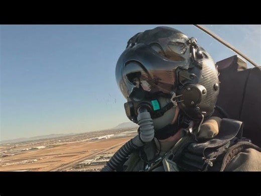 Amazing Cockpit Views from Inside the F-35A Lightning II over Arizona | Gentex Corp.