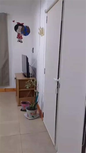 Costo pero se logró,me lo propuse y dije si puedo,Pero como no agradecer a mi querido hno Jorge ,la mano que me dió un capo,a la amiga Sandra colaborando con sus hermosos arte de pintar gracias a todos por los buenos augurios y aquí está es para alquilar por día. | Sandra Vidal