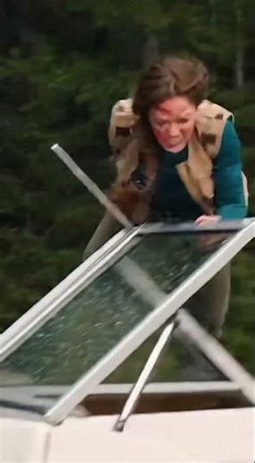 Woman and Deer Jump Onto Speedboat to Escape Huge Bear! 😱🦌🐻