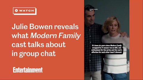 Julie Bowen reveals what 'Modern Family' cast talks about in group chat