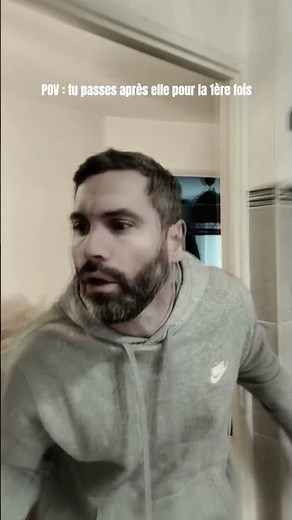 L'erreur de ma vie. Plus rien n'est pareil depuis ce jour. #humour #sketch #couple #toilette #odeur