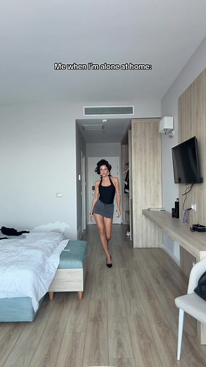 Master the Art of Model Walking at Home