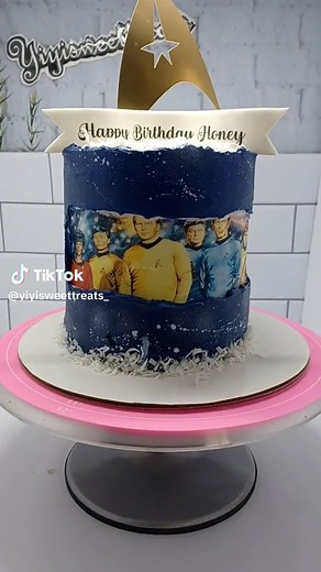 Delicious Star Trek Themed Cake Ideas