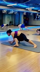 Extended Side Crow Pose #advancedyoga #balanceyoga #strentgh #reels #viral #viralgirl #yogagirl | Master Yoga 2.0