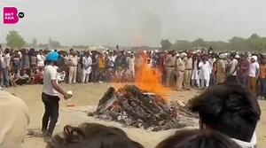 Fans continue to gather around @sidhu_moosewala cremation site and pay tributes. #BritAsiaTv #sidhumoosewala | BritAsia TV