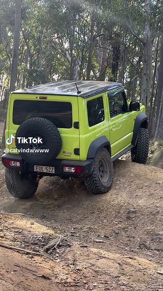 Exploring the Suzuki Jimny: Off-Road Adventures