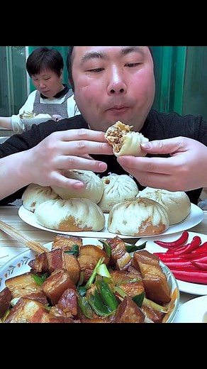 98K views · 3.1K reactions | Eat. Food: Pork Chops數肋Three Layers and Dumplings Mokbang | Chinese Food Program Mokbang️️ #Eat. #Food: #Pork #Chops #Three #Layers #and #Dumplings #Mokbang | #Chinese #Food #Program #Mokbang | Eat food delicious | Facebook