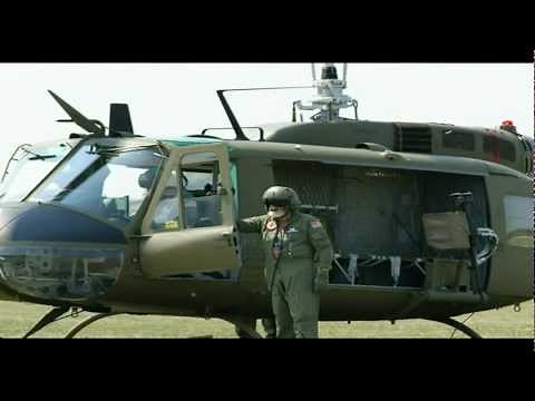 American Huey 369 - Fly/In Cruise/In