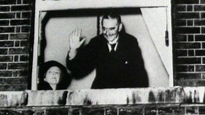 Neville Chamberlain achieves 'peace with honour' - Appeasement and the Road to War: Video playlist - BBC Bitesize