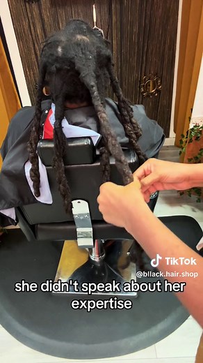 Get into this story time with me this is the run down on his head 👀#storytime#wicktransformation#locrepair#lasvegasdreadlocs#lasvegaswicks#wickslasvegas