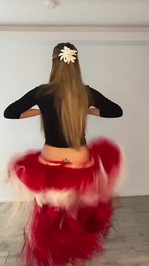 Saturday Cook Island Dancing Workout