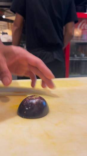 17K views · 92 reactions | เบสิค ทำดาว จากมะเขือม่วง ⭐️ Basic: Make a star from eggplant ⭐️ #art #reelsviralシ #skills #stars Wudthichai sushi chef | Wudthichai sushi chef | Facebook