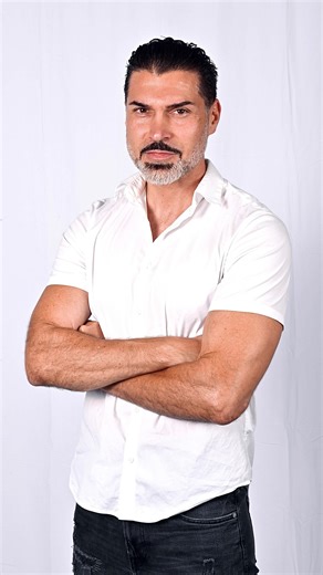 ASAD MARTINI on Instagram: "Thanks @themccordlist for the opportunity to share the story behind @larebelsquad 👽💫 📷 @malachibanales #asadmartini #larebelsquad #themccordlist"